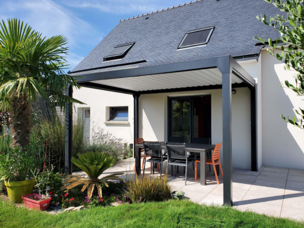 Motorisierte bioklimatische Pergola MENEA 2100, 4×3 m,