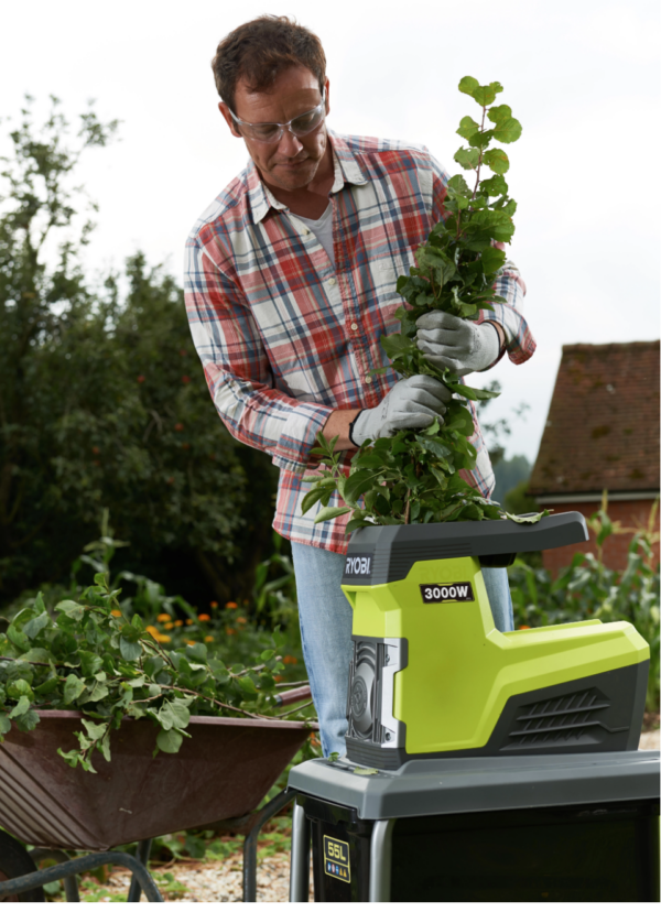 Elektrischer Gartenhäcksler RYOBI RSH3045U, 3000 W
